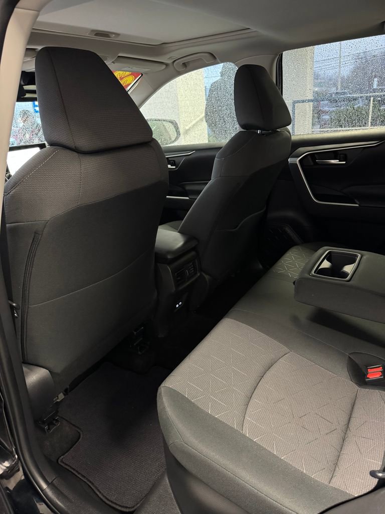 Used 2023 Toyota RAV4 XLE image 22