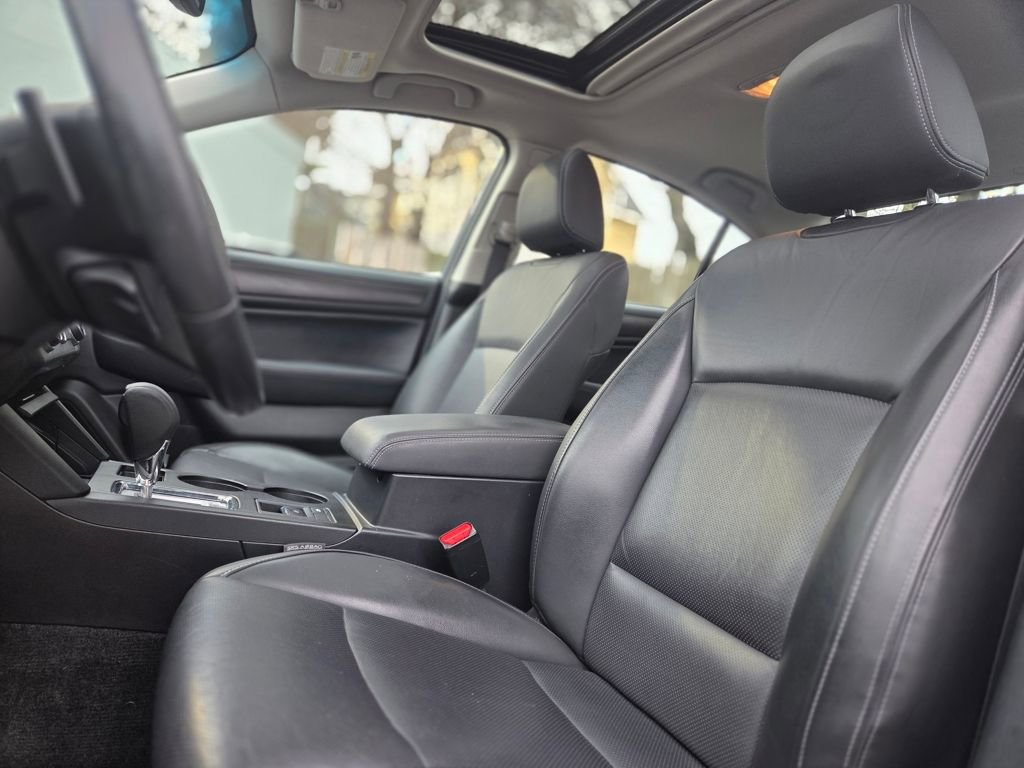 Used 2015 Subaru Legacy 2.5i Limited image 18