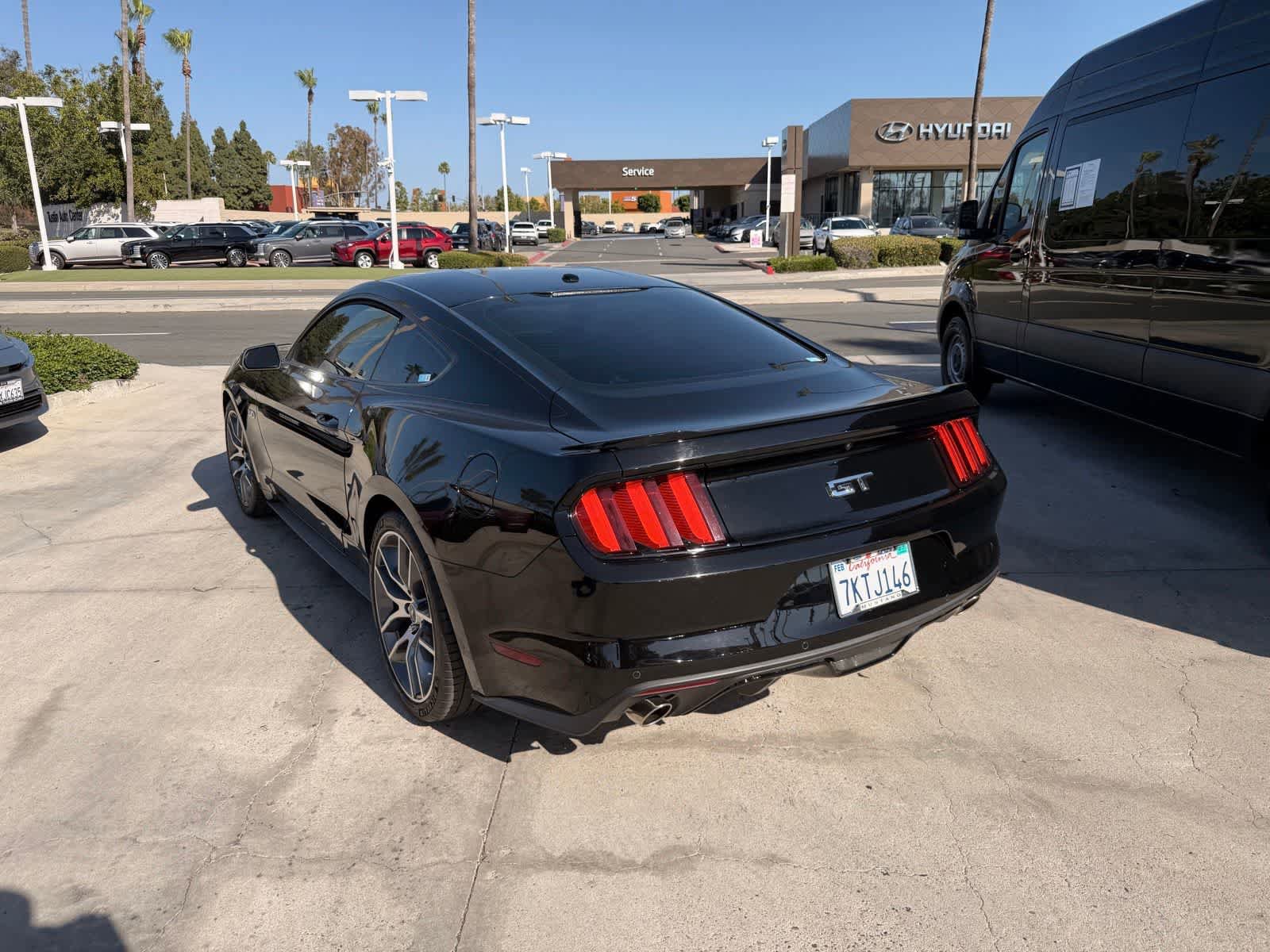 Used 2015 Ford Mustang GT Premium w/ Equipment Group 401A RWD image 3
