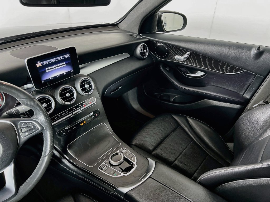 Used 2018 Mercedes-Benz GLC 300 image 21
