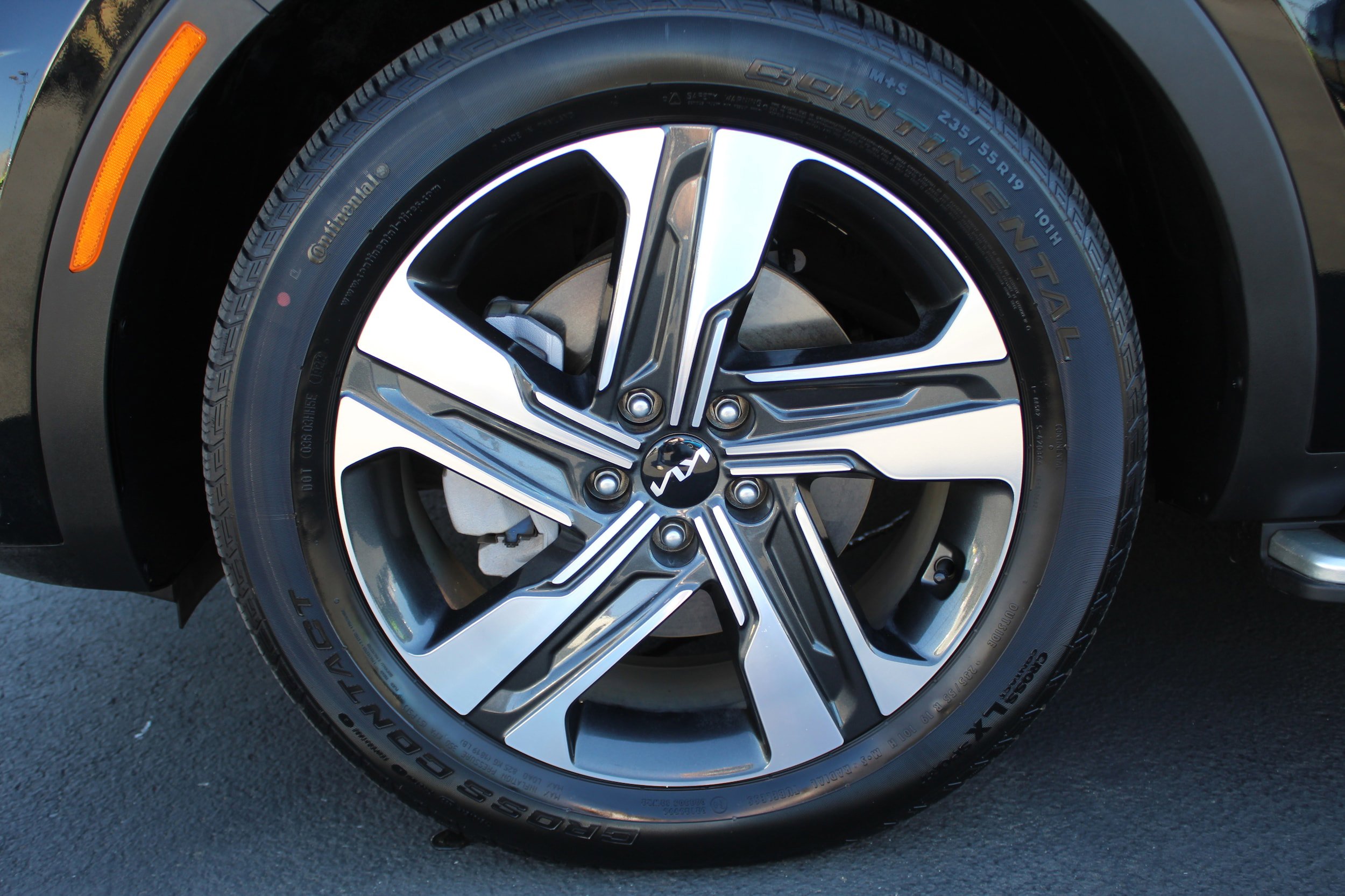 Used 2023 Kia Sorento EX AWD/4WD image 12