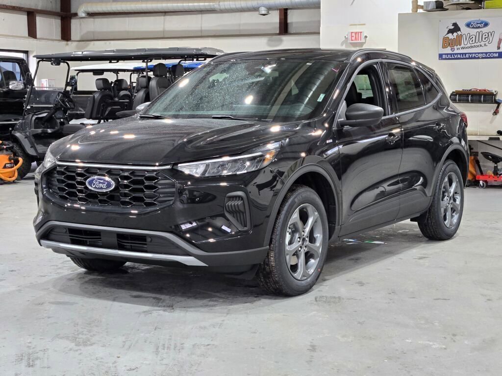 New 2025 Ford Escape ST-Line w/ Tech Pack #1 image 4