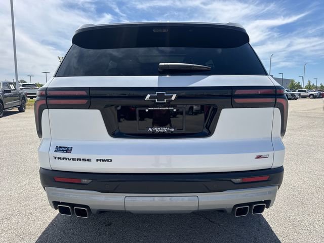 Used 2025 Chevrolet Traverse Z71 w/ Enhanced Driving Package AWD/4WD image 5