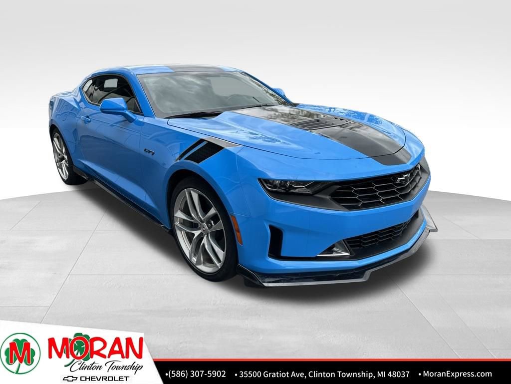 Used 2023 Chevrolet Camaro LT w/ Design Package 2 RWD video 2