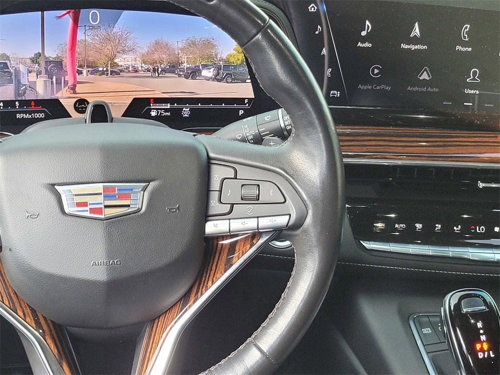 Used 2022 Cadillac Escalade Premium Luxury image 13