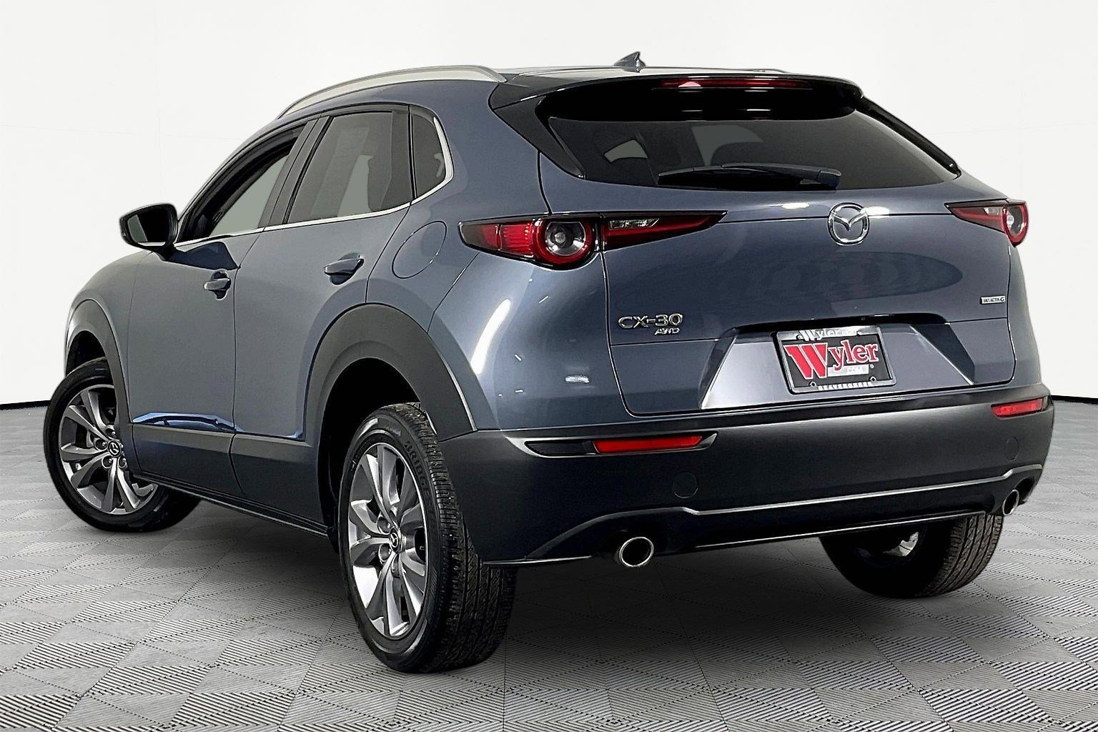 Used 2021 MAZDA CX-30 AWD 2.5 S w/ Premium Package image 4