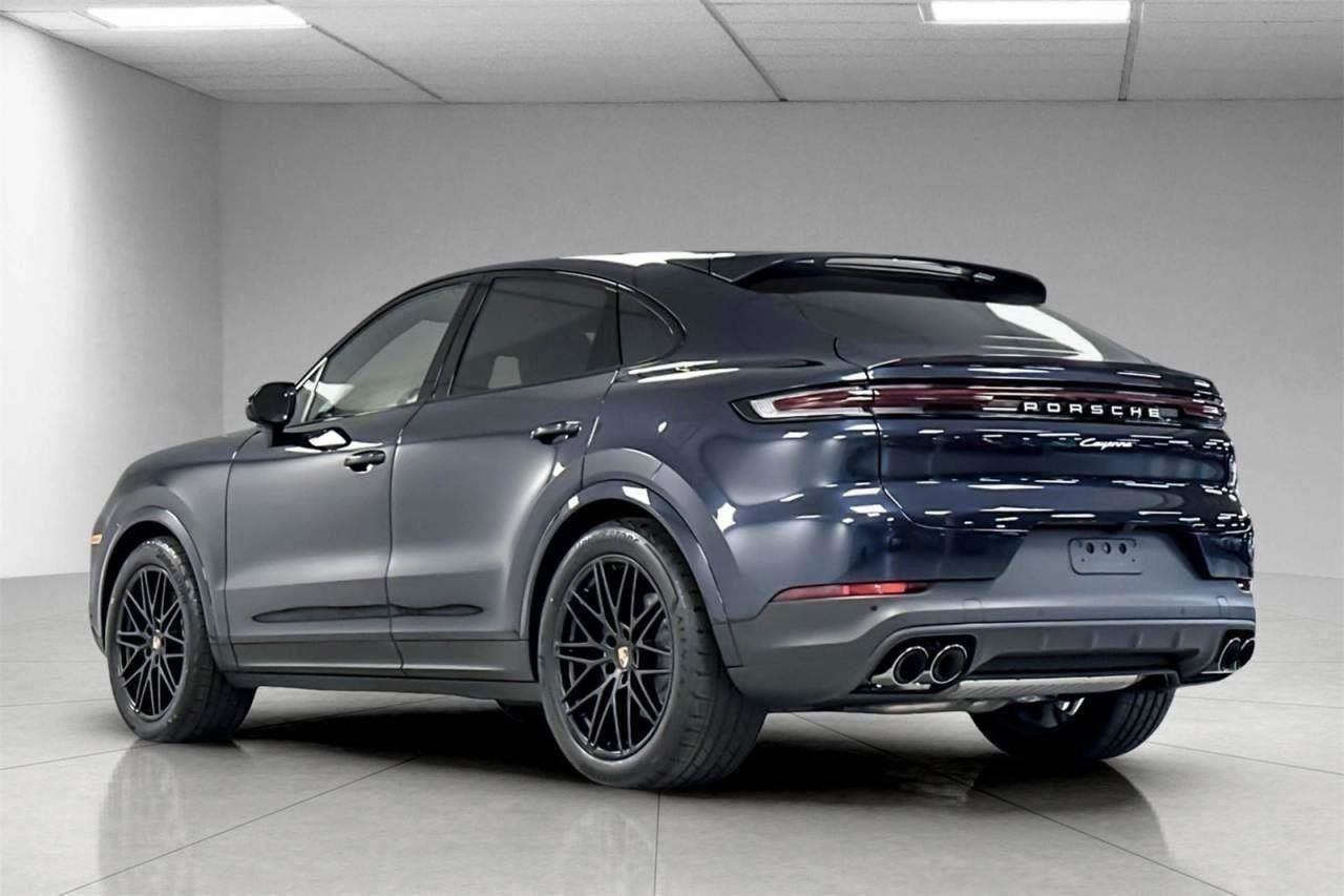 New 2025 Porsche Cayenne Coupe image 58