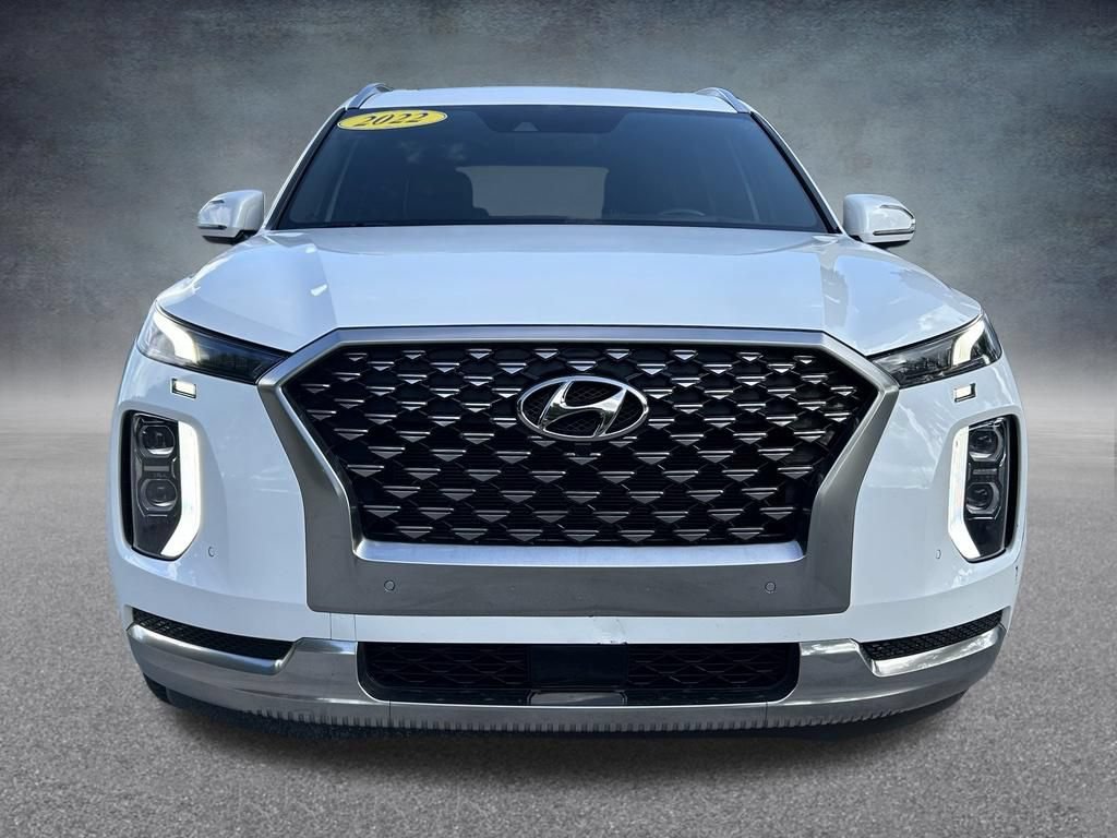 Used 2022 Hyundai Palisade Calligraphy FWD image 2
