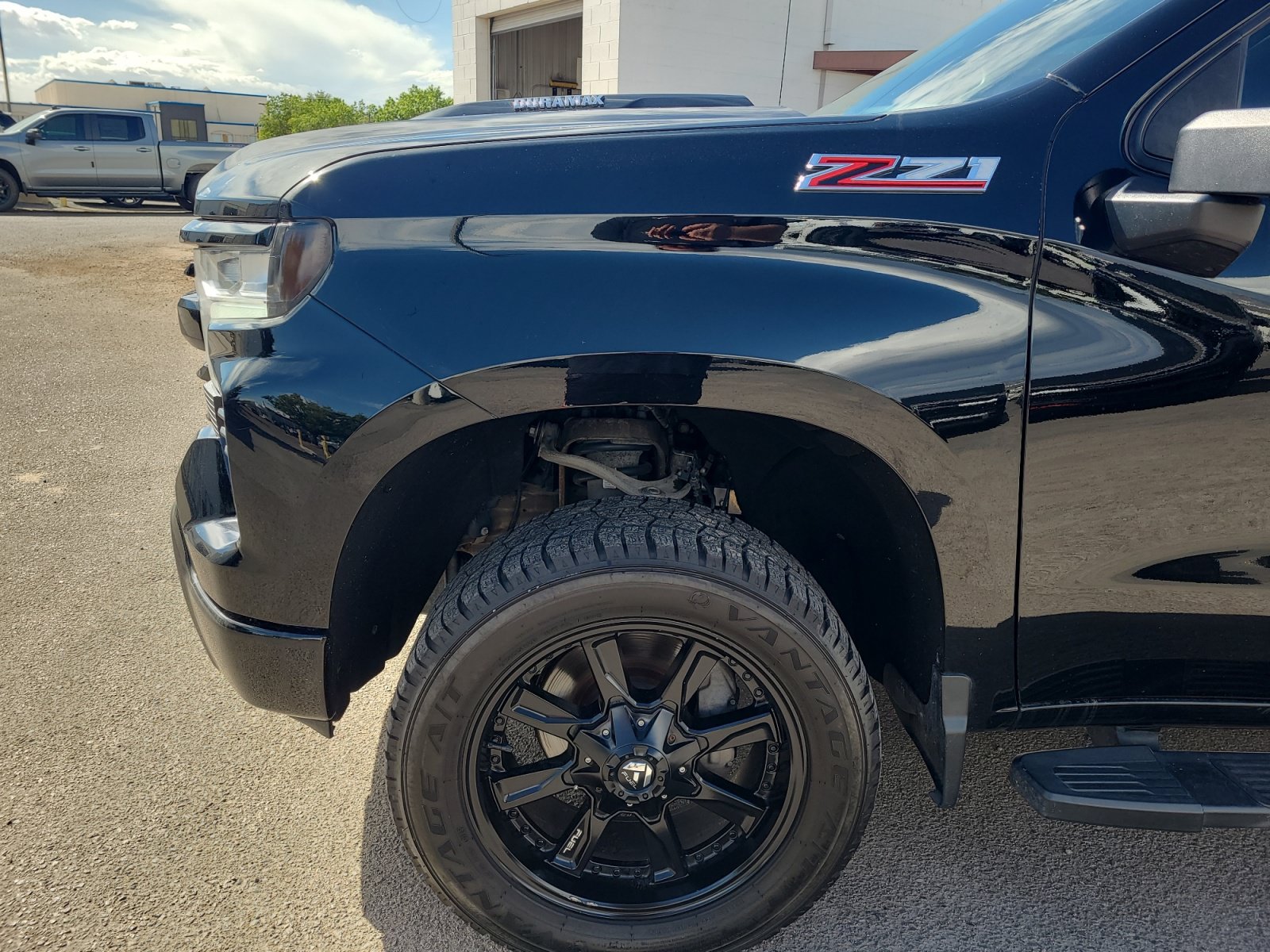 Used 2022 Chevrolet Silverado 1500 LT Trail Boss w/ Convenience Package II AWD/4WD image 10
