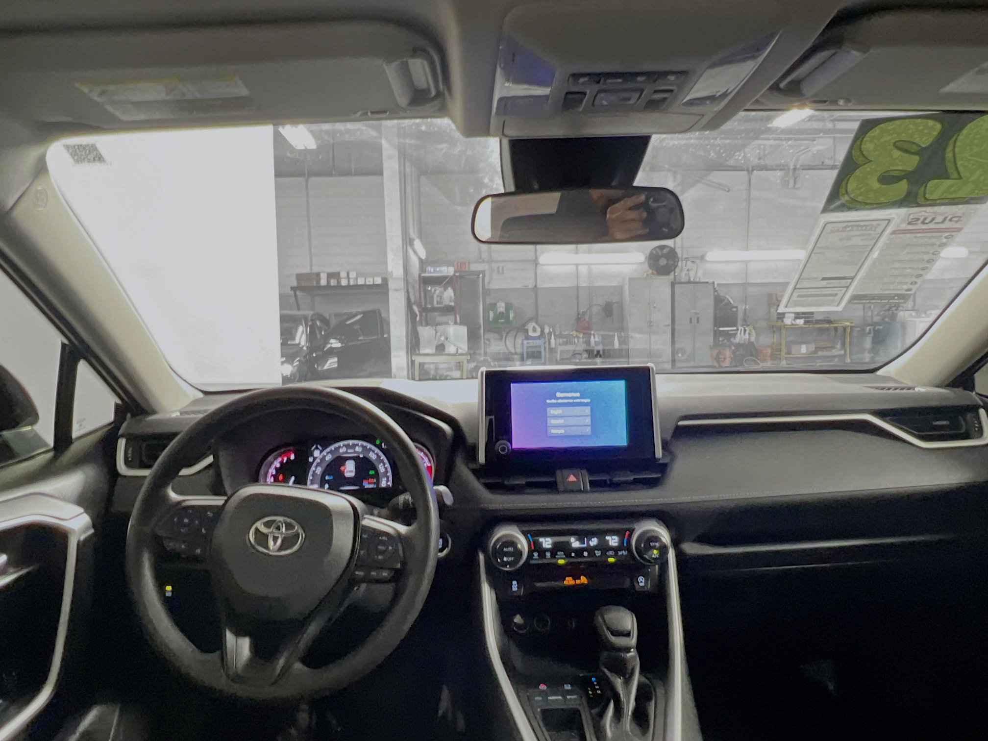 Used 2023 Toyota RAV4 XLE w/ Convenience Package image 30