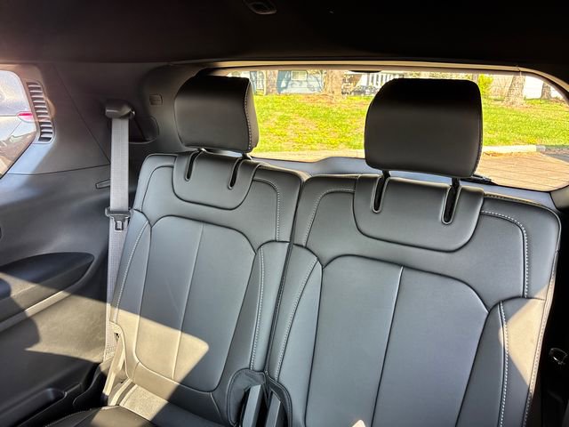 New 2026 Jeep Grand Cherokee L Limited AWD/4WD image 9