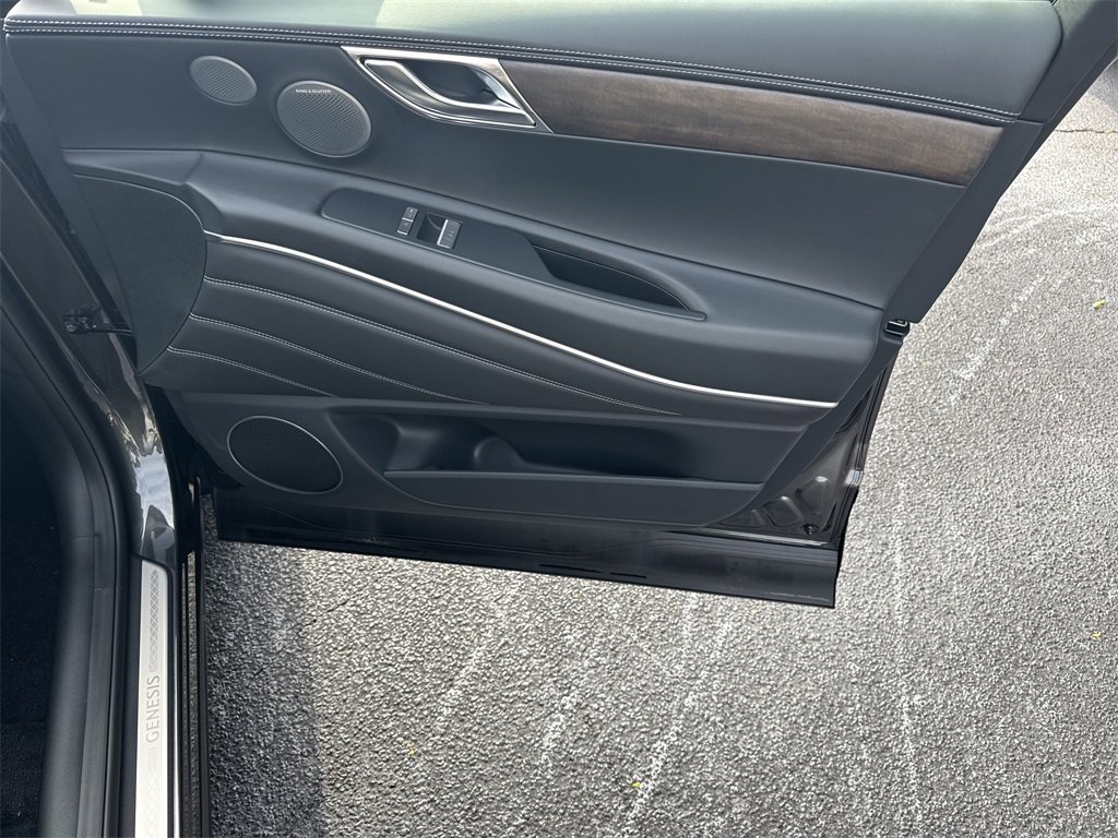 New 2026 Genesis GV80 2.5T Prestige image 14