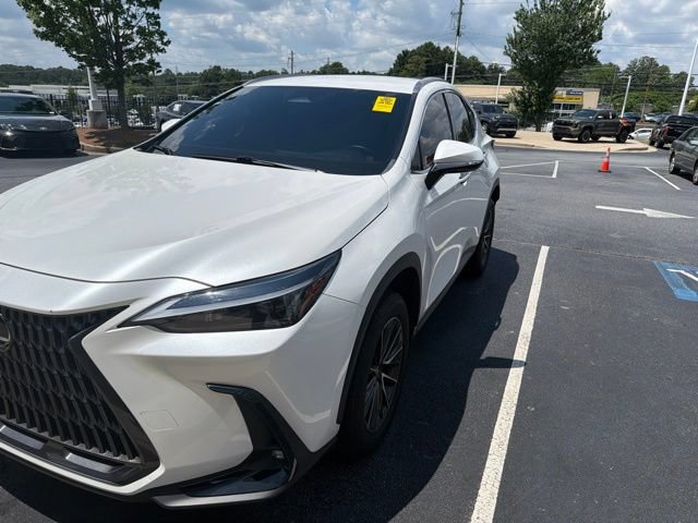 Used 2023 Lexus NX 250 FWD w/ Towing Package (2000 Lbs) image 10
