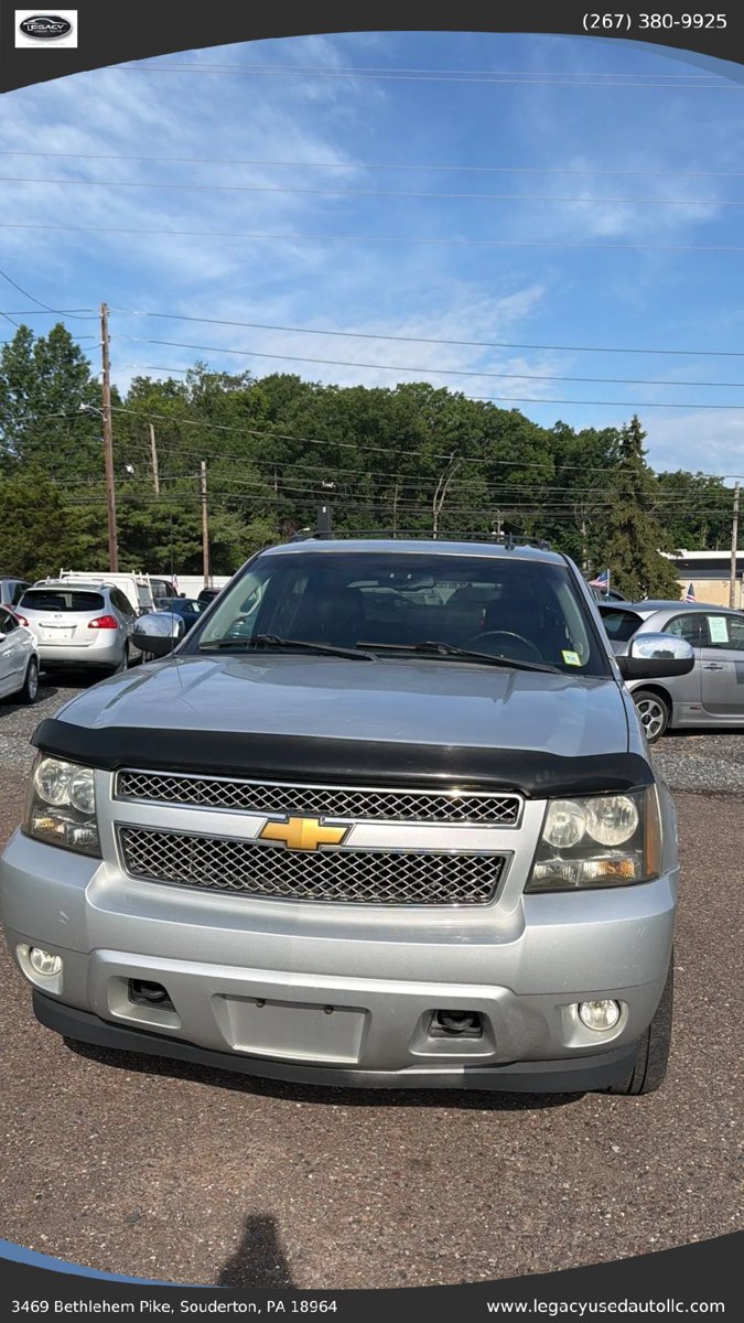 Used 2012 Chevrolet Avalanche LTZ AWD/4WD image 29