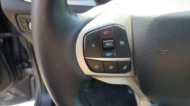 Used 2023 Ford Explorer XLT w/ Equipment Group 202A AWD/4WD image 8