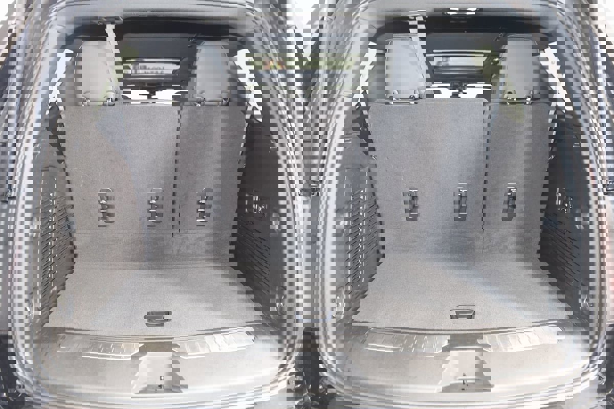 Used 2022 GMC Yukon Denali image 51