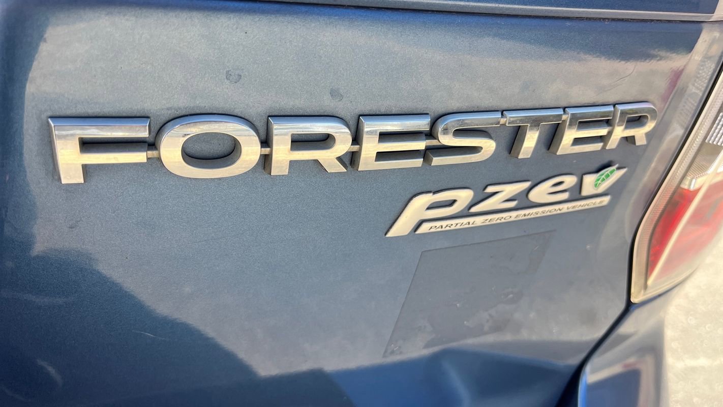 Used 2015 Subaru Forester 2.5i w/ Alloy Wheel Package image 22