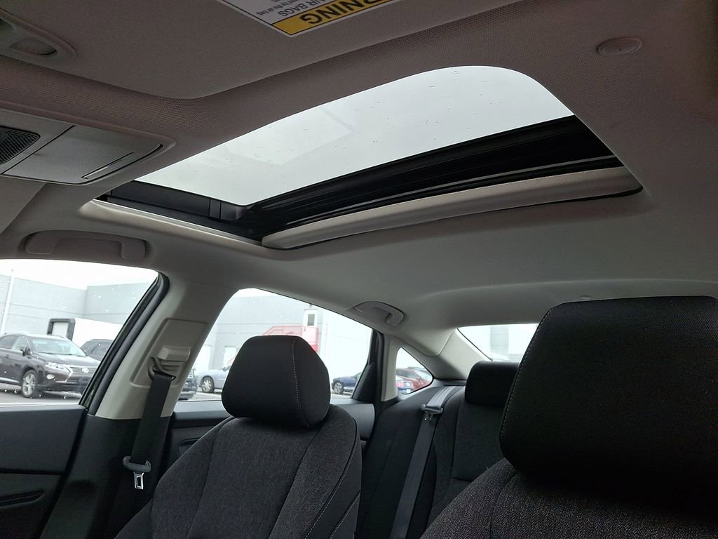 Used 2025 Honda Accord SE image 19