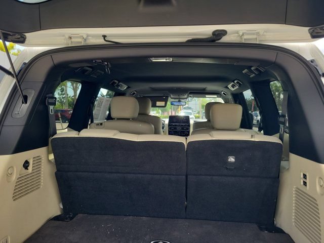 Used 2024 INFINITI QX80 Sensory AWD/4WD image 12