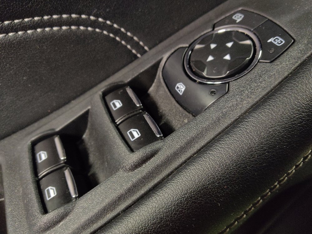 Used 2023 Ford Edge Titanium image 27