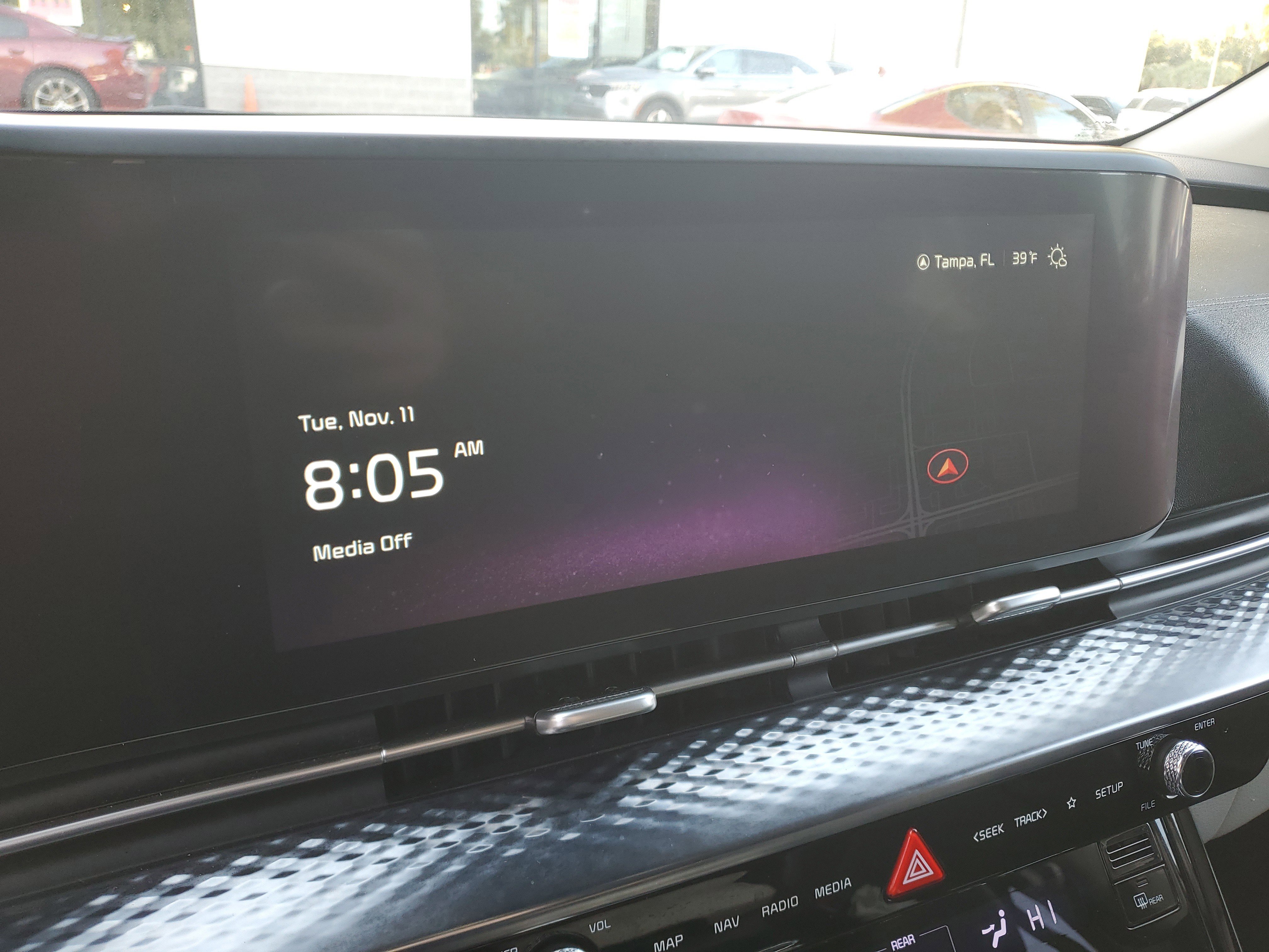 Certified 2023 Kia Carnival SX Prestige image 21