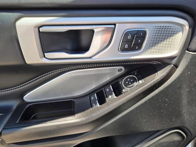 Certified 2020 Ford Explorer ST w/ ST Street Pack AWD/4WD image 18