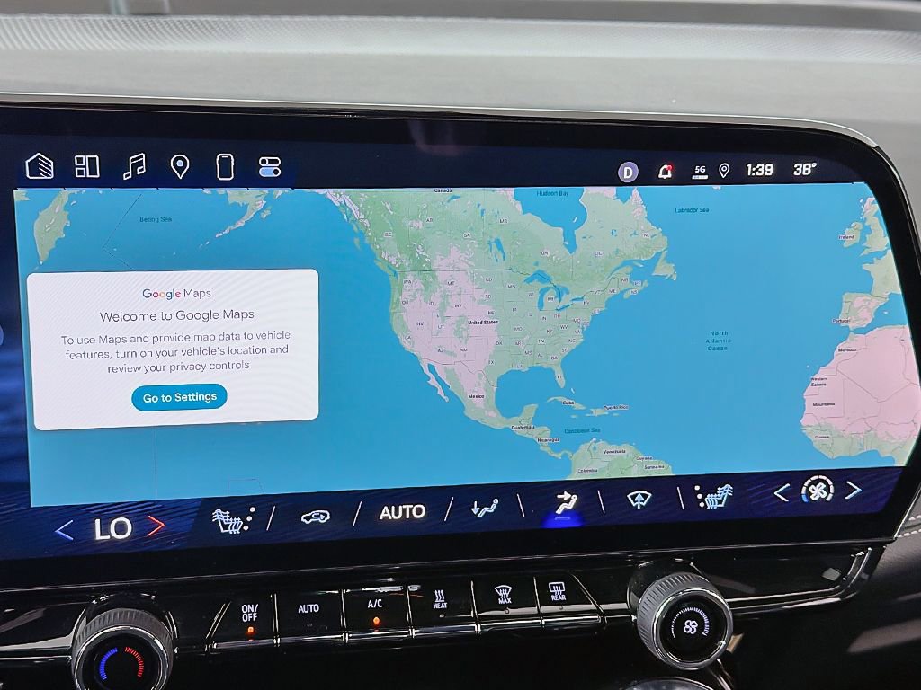 Used 2025 Chevrolet Blazer EV LT w/ Super Cruise Package image 35