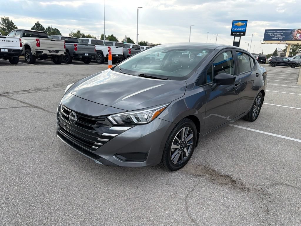 Used 2024 Nissan Versa S w/ S Plus Package FWD image 7