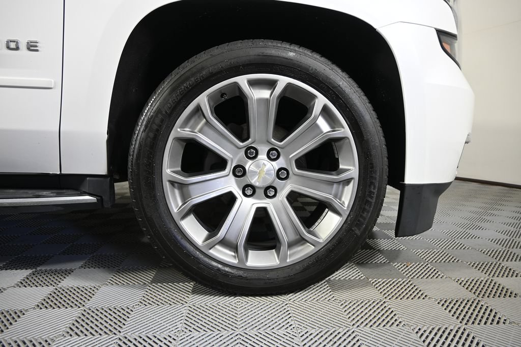 Used 2019 Chevrolet Tahoe Premier AWD/4WD image 11