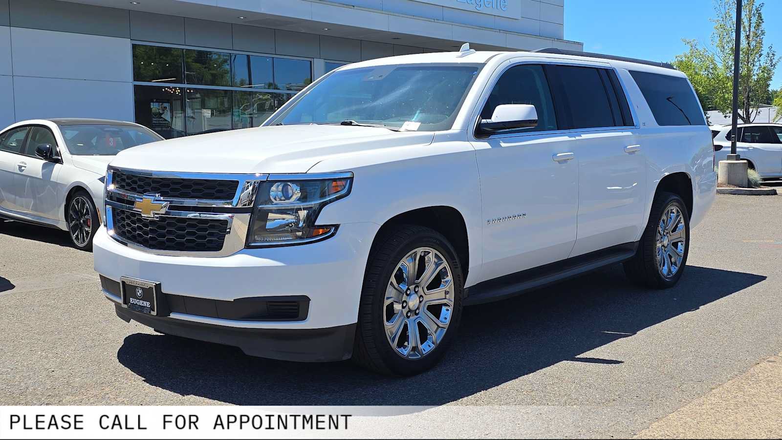Used 2017 Chevrolet Suburban LT AWD/4WD image 7