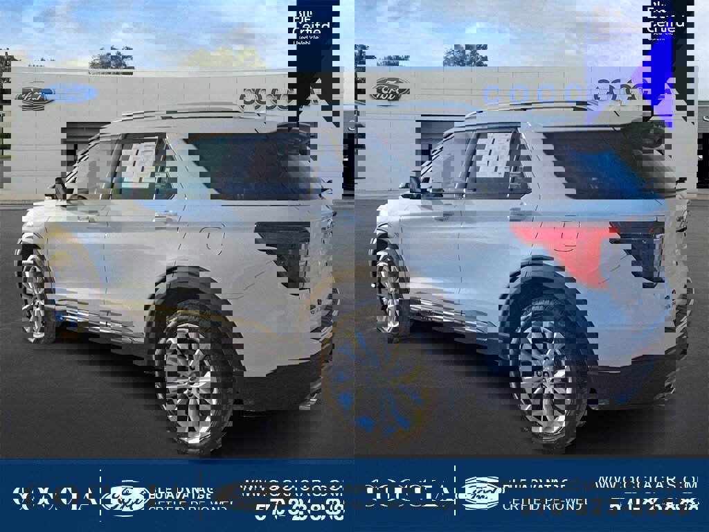 Certified 2024 Ford Explorer Platinum w/ Technology Package image 6