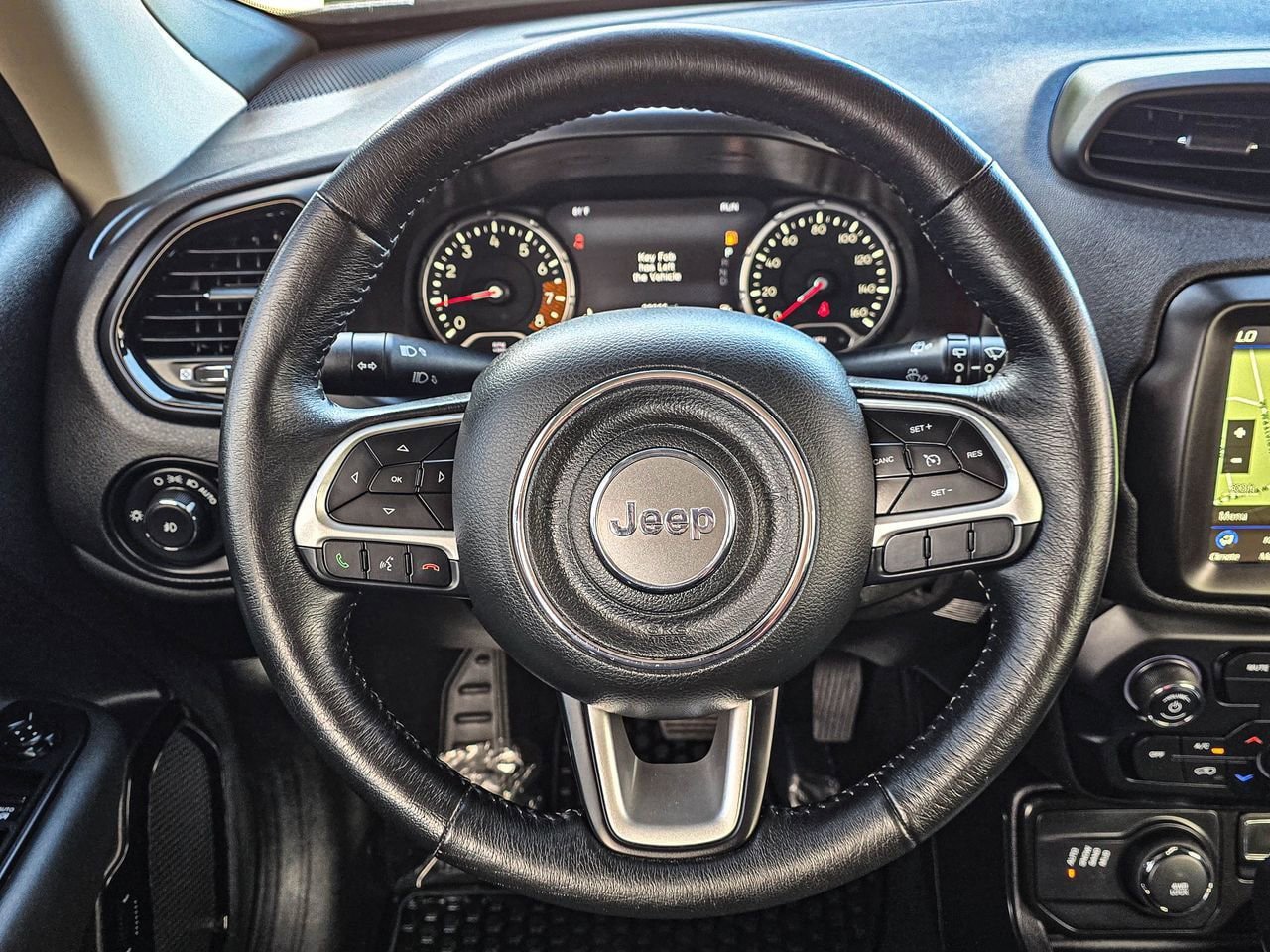 Used 2023 Jeep Renegade Altitude w/ Convenience Group I AWD/4WD image 29