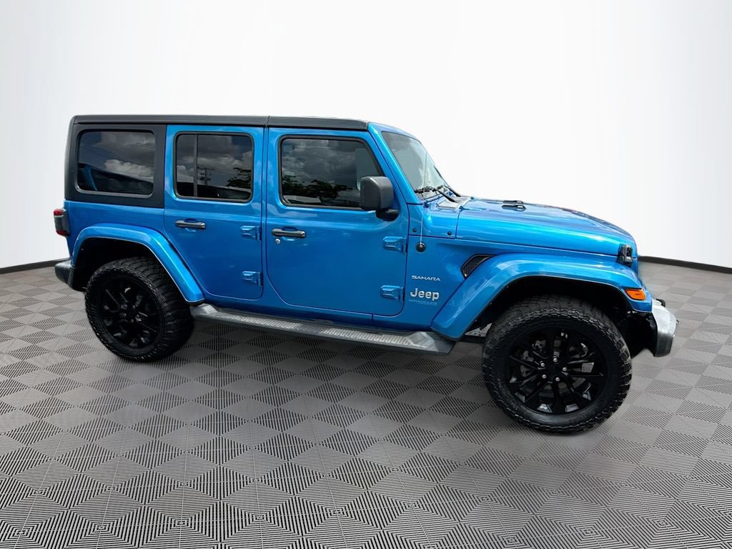Used 2021 Jeep Wrangler Unlimited Sahara AWD/4WD image 5