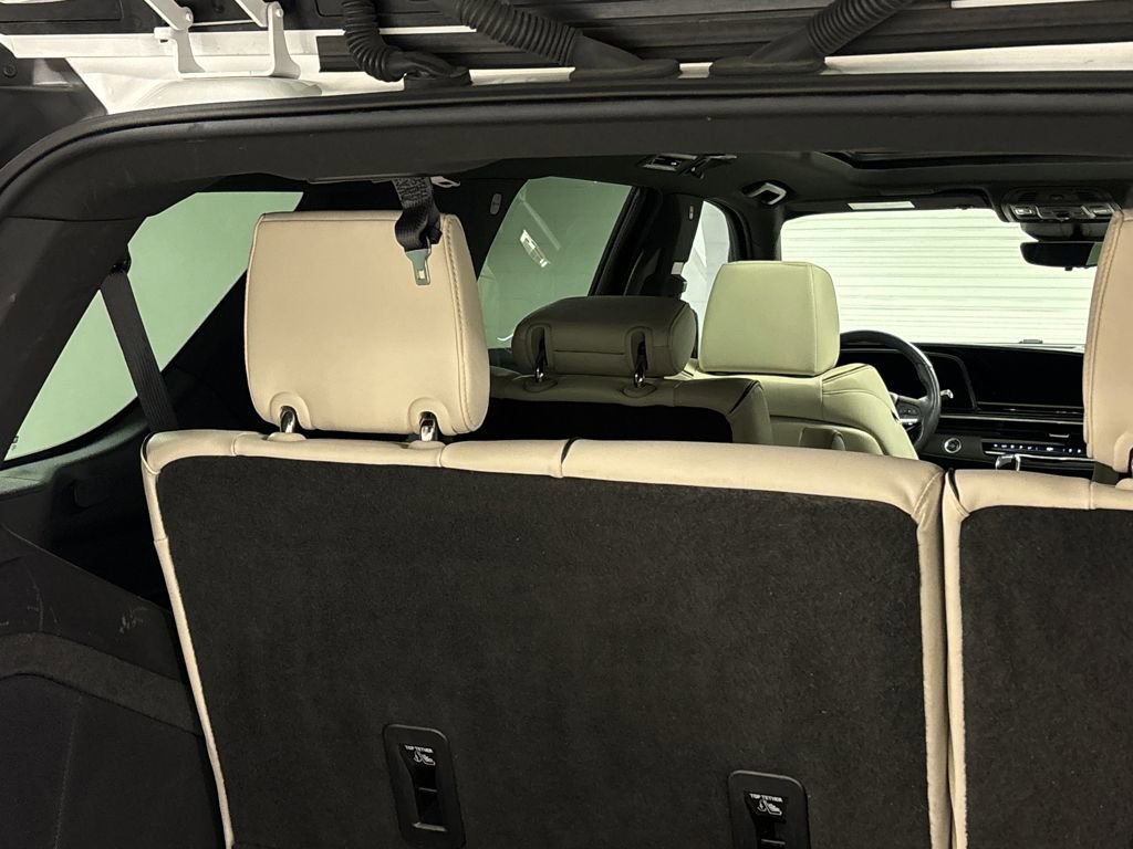 Certified 2023 Cadillac Escalade Sport w/ LPO, ONYX Package image 20