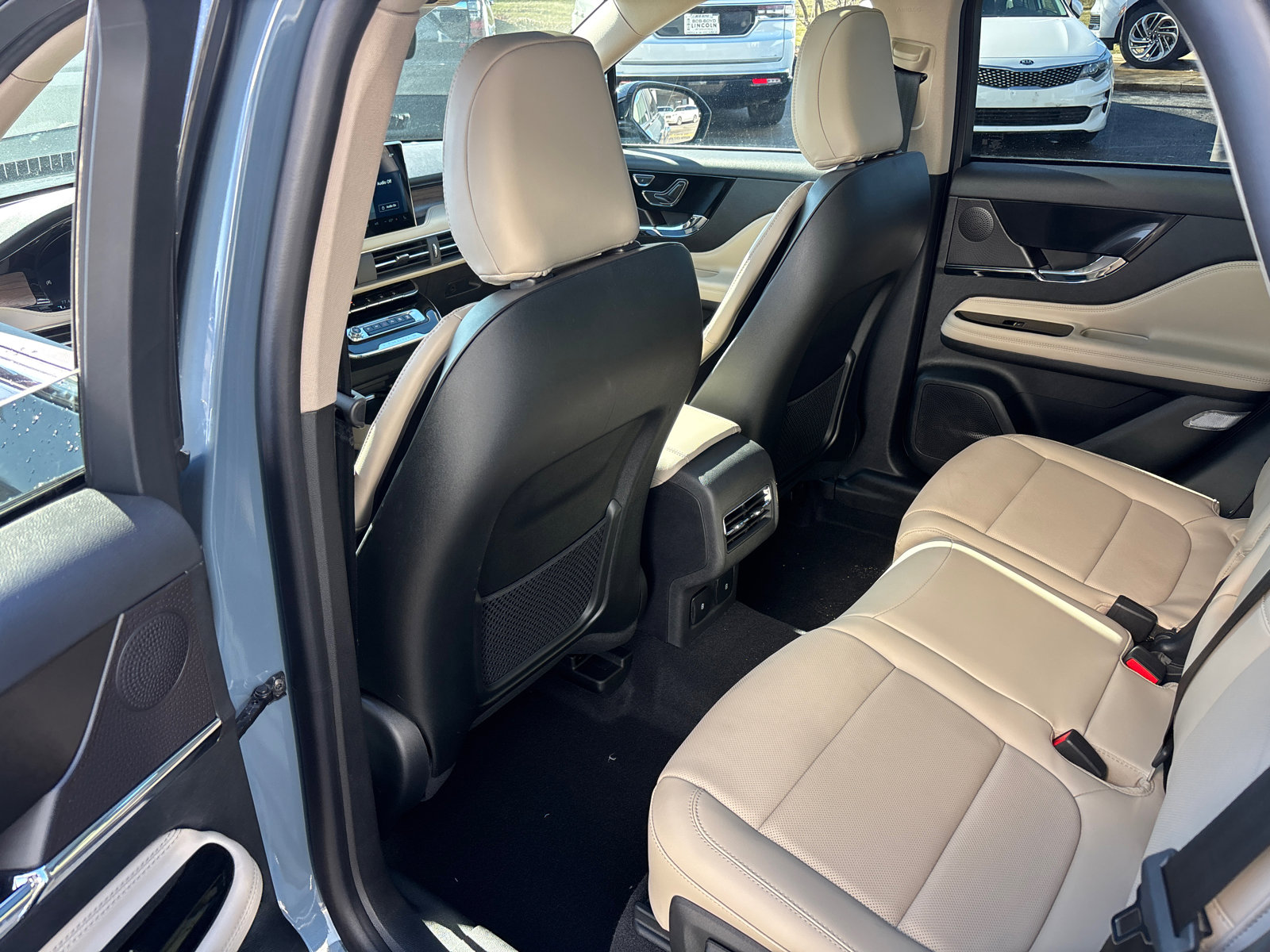 New 2026 Lincoln Corsair Reserve image 28