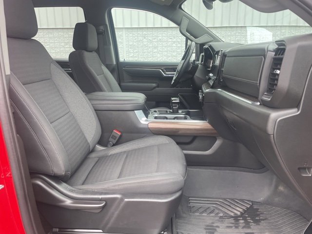 Used 2023 Chevrolet Silverado 1500 LT w/ Z71 Off-Road Package image 17
