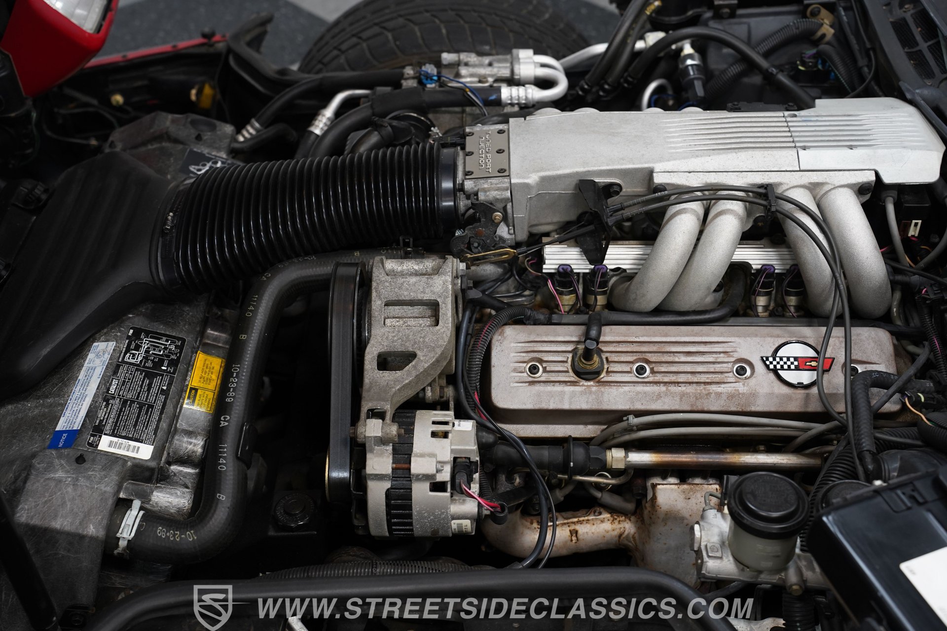 Used 1990 Chevrolet Corvette Convertible RWD image 35