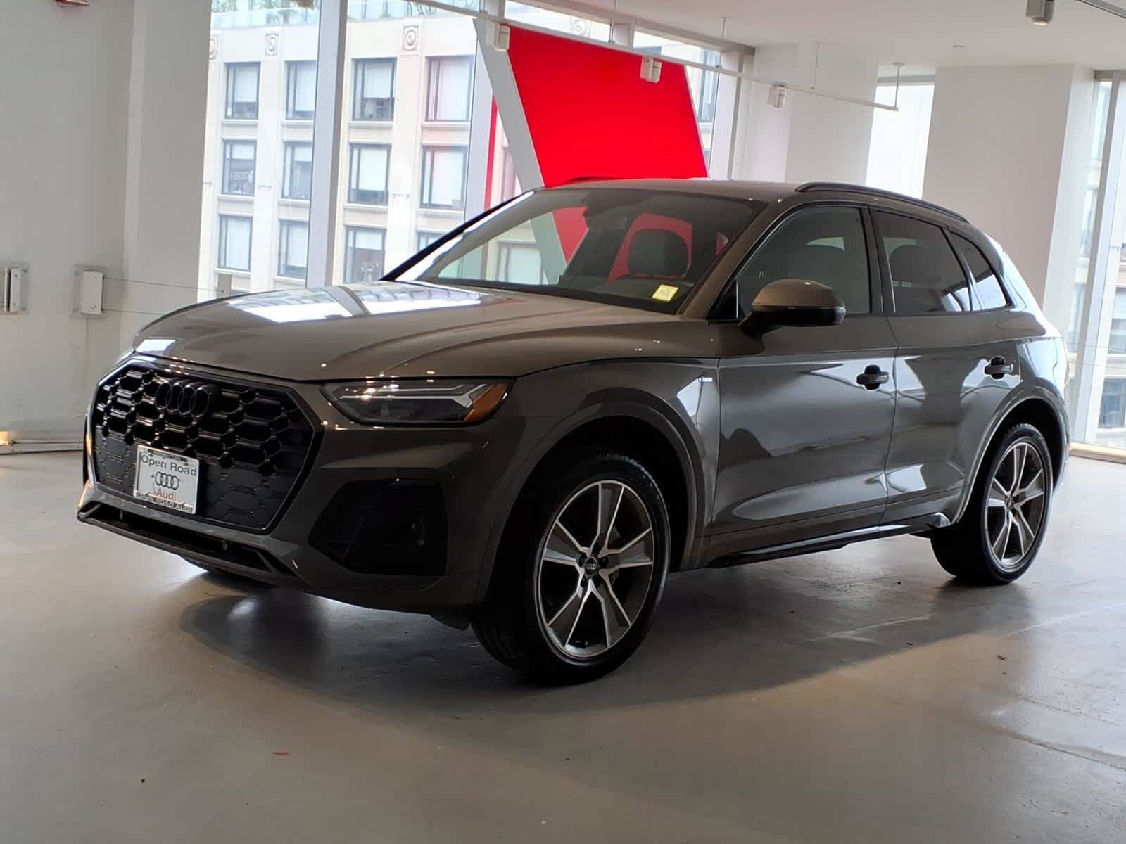 Certified 2025 Audi Q5 2.0T Premium