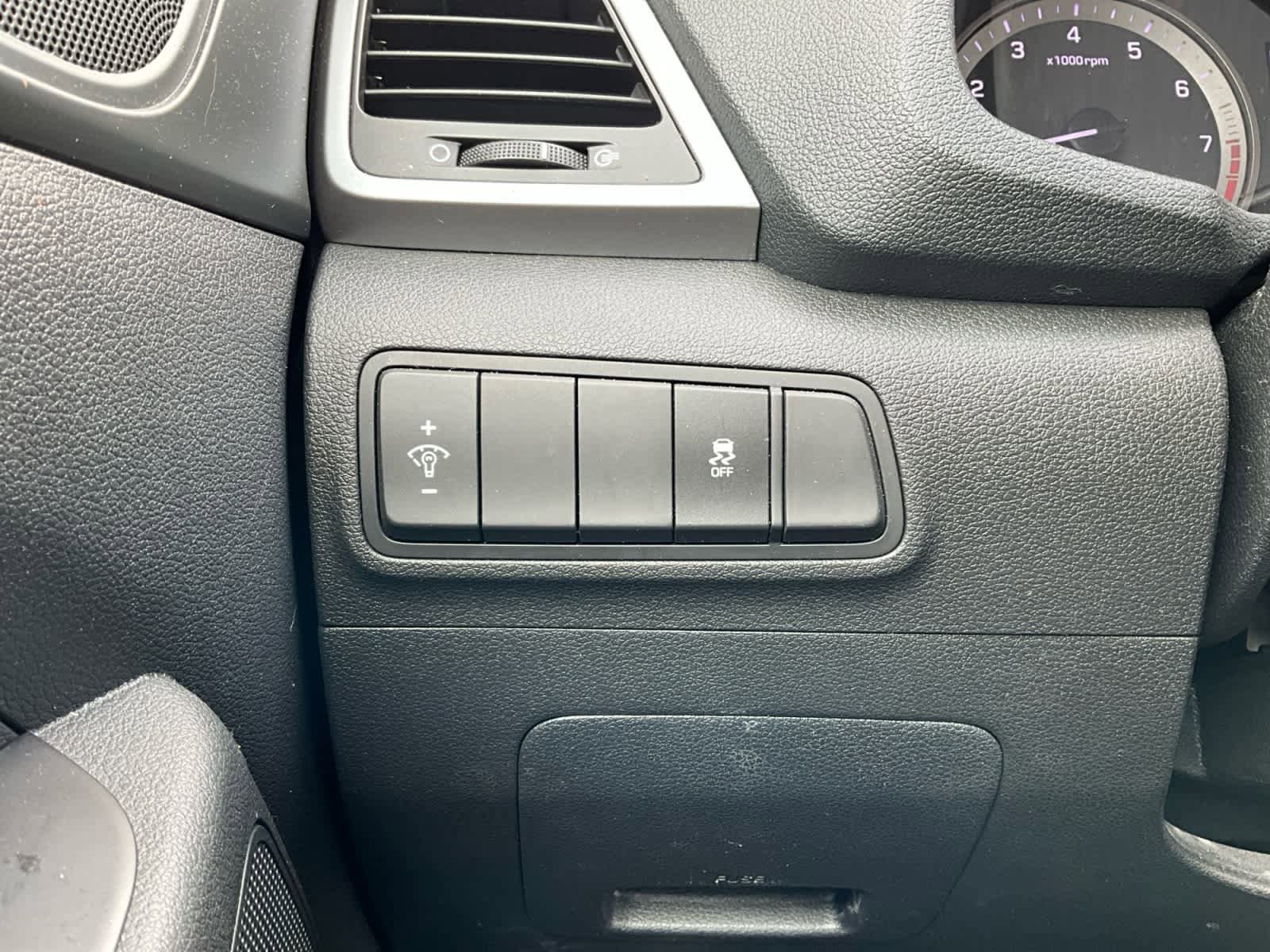 Used 2018 Hyundai Tucson SE AWD/4WD image 19