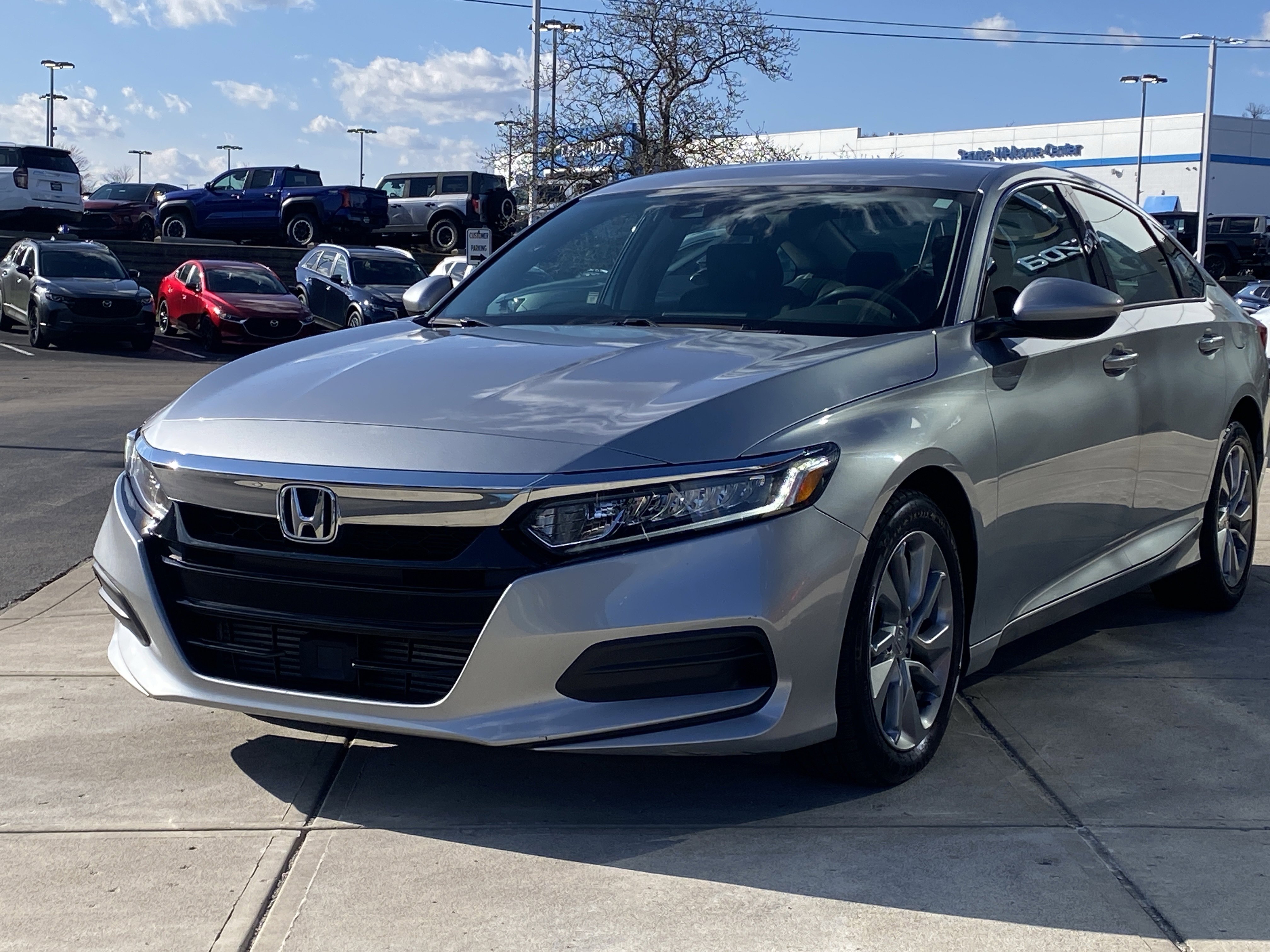 Used 2018 Honda Accord LX image 3