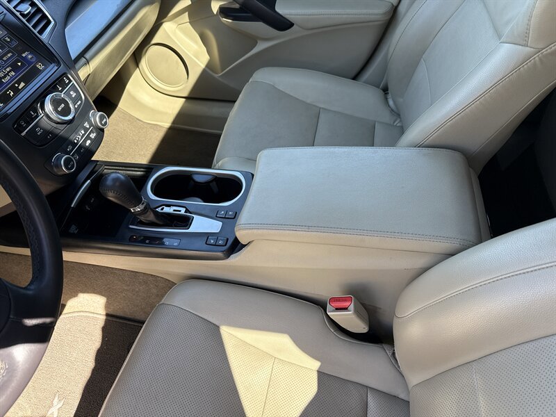 Used 2018 Acura RDX AWD w/ Advance Package image 32