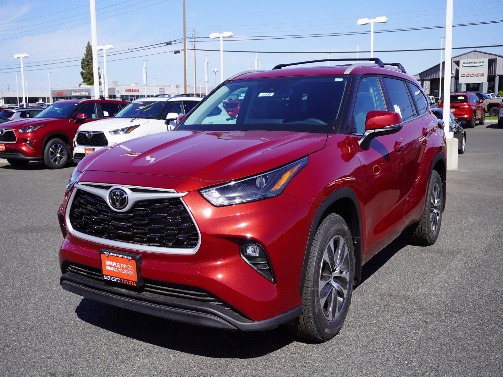 New 2026 Toyota Highlander XLE AWD/4WD image 5