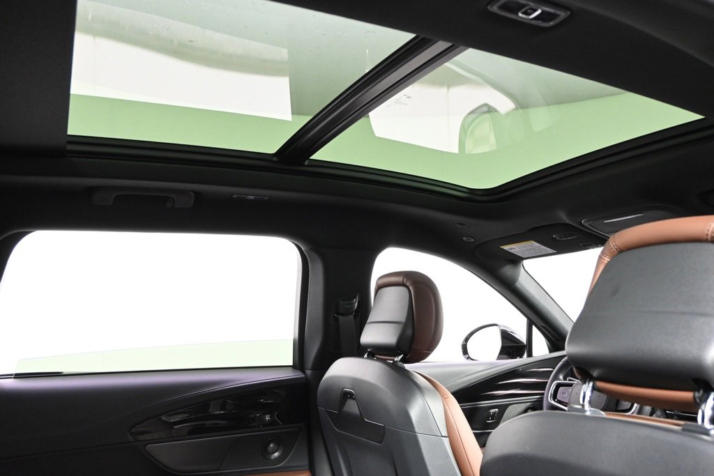 New 2026 Lincoln Nautilus Reserve w/ Jet Appearance Package image 17