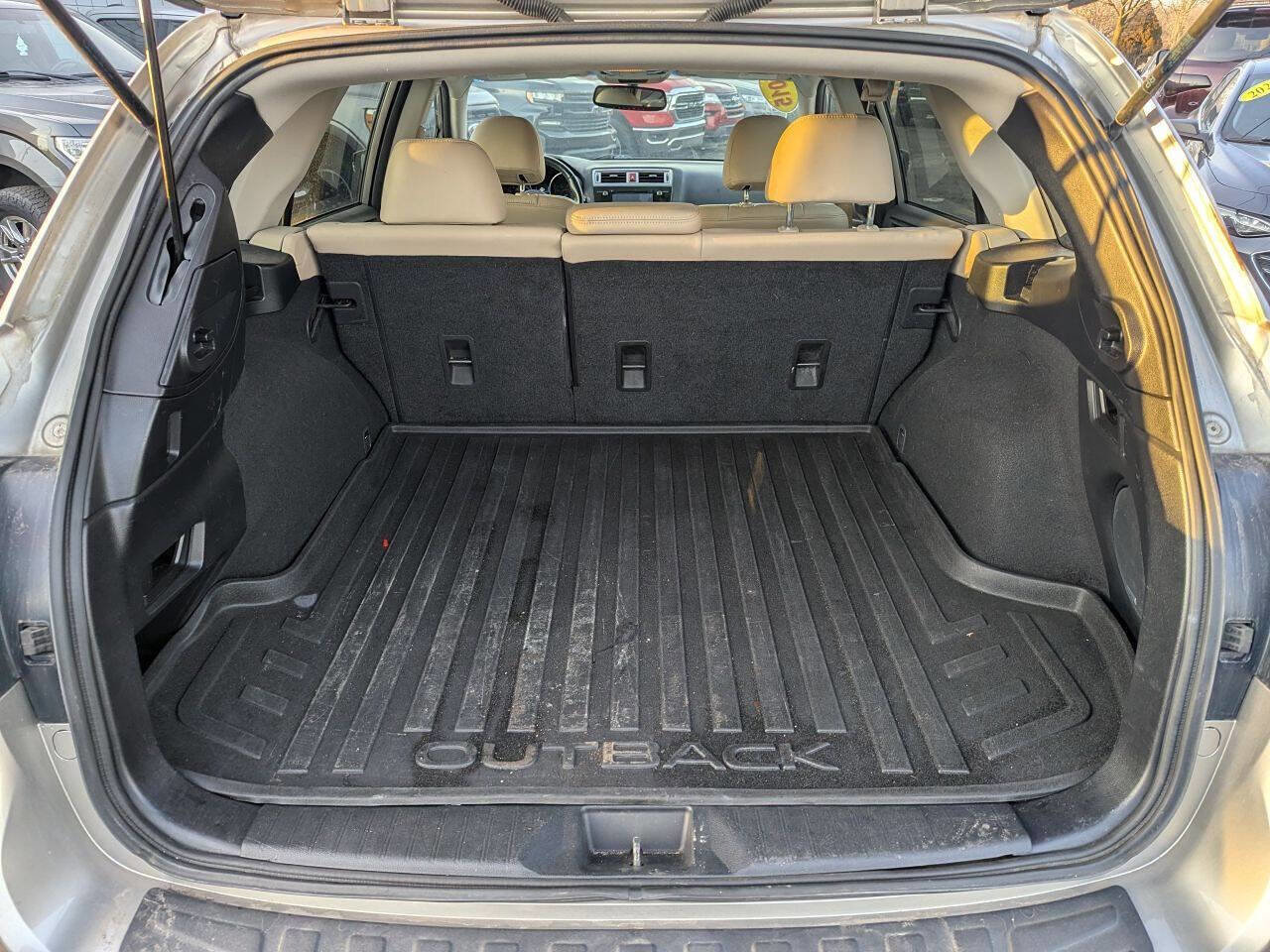 Used 2015 Subaru Outback 2.5i Limited w/ Popular Package #4 AWD/4WD image 17