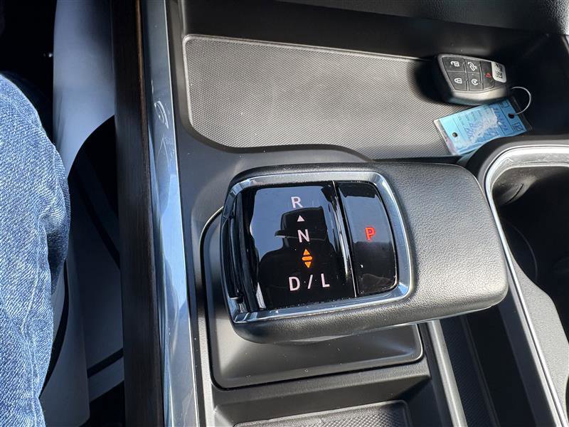 Used 2023 Chevrolet Silverado 1500 High Country w/ Technology Package image 23