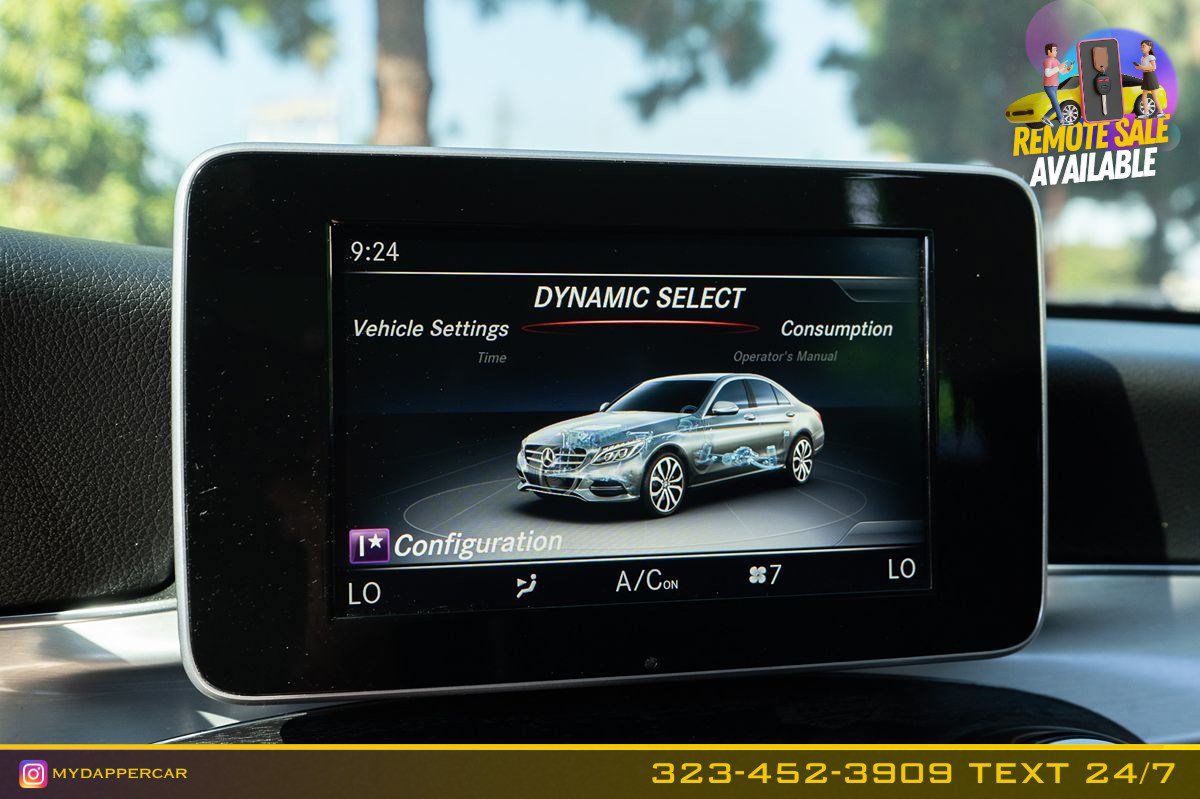Used 2018 Mercedes-Benz C 300 Sedan image 32