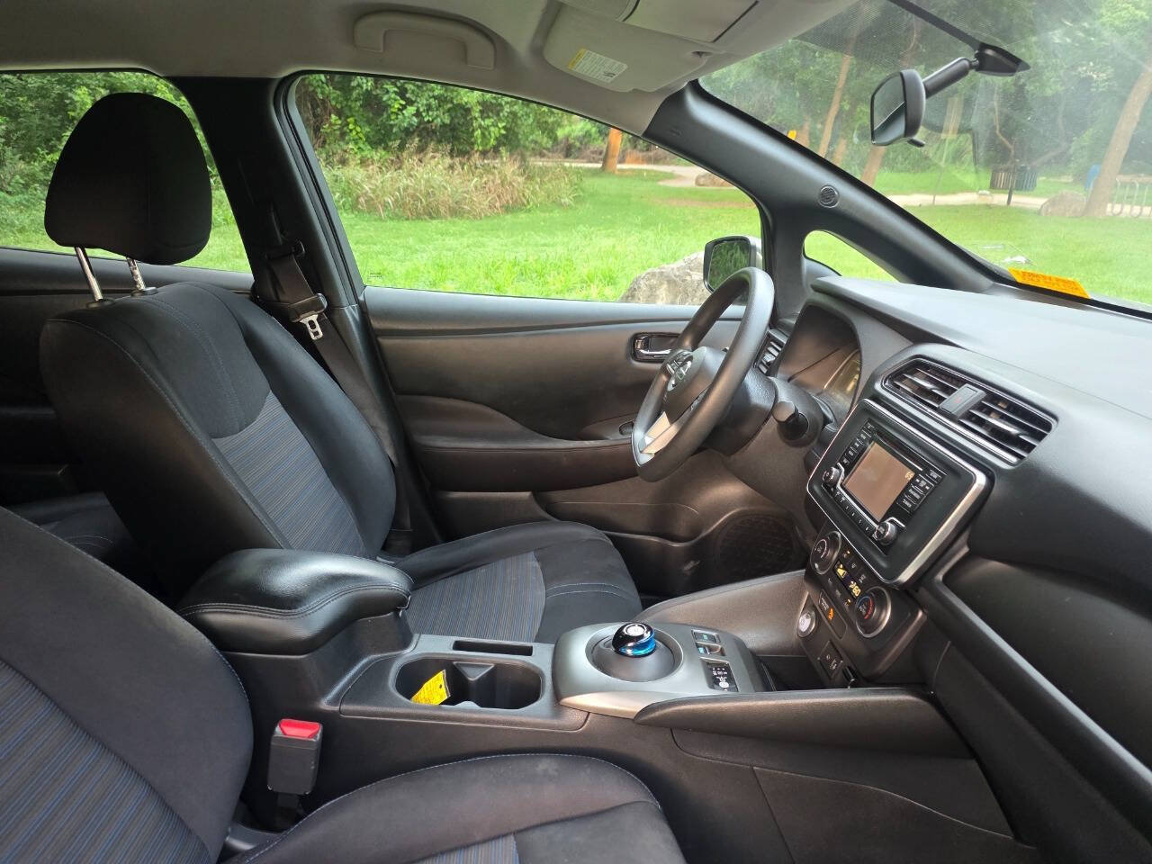 Used 2019 Nissan Leaf S w/ S Charge Package FWD image 23