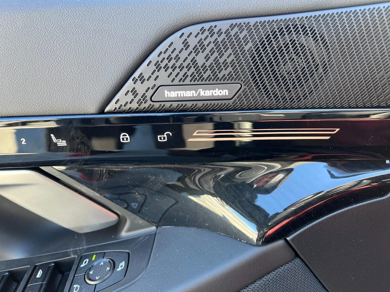 Certified 2025 BMW 530i xDrive w/ Premium Package image 24