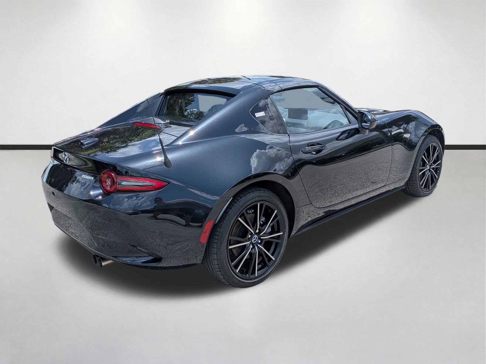 Certified 2024 MAZDA MX-5 Miata RF Grand Touring w/ Weather Package RWD image 4