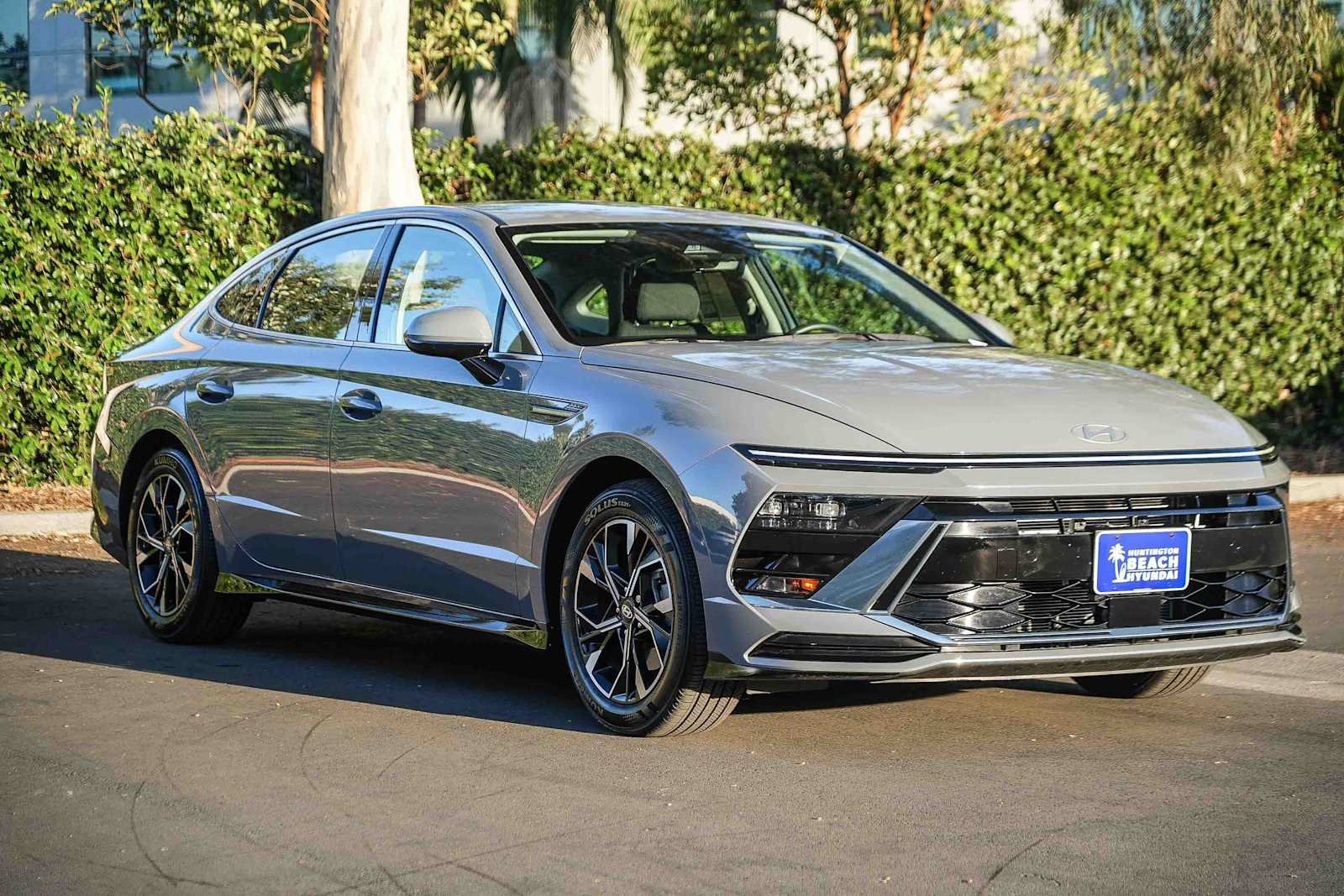 Certified 2025 Hyundai Sonata SEL FWD image 5